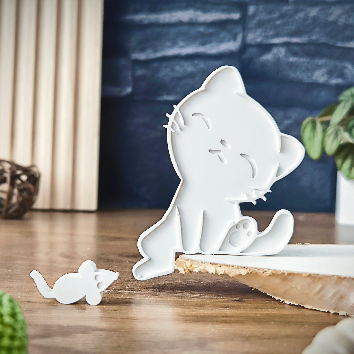 Silikon Gießform Eckenhocker Katze mit Maus / EC- Karten Format