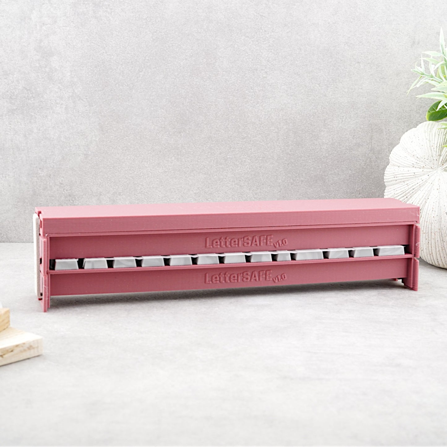 Letterino · LetterSAFE