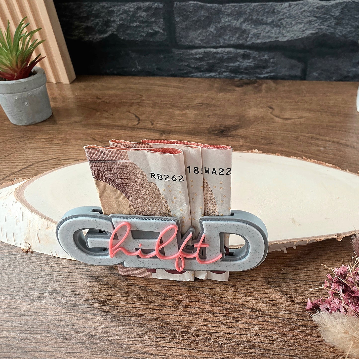 "GELD hilft" - 3D Schrift [Druckdatei]