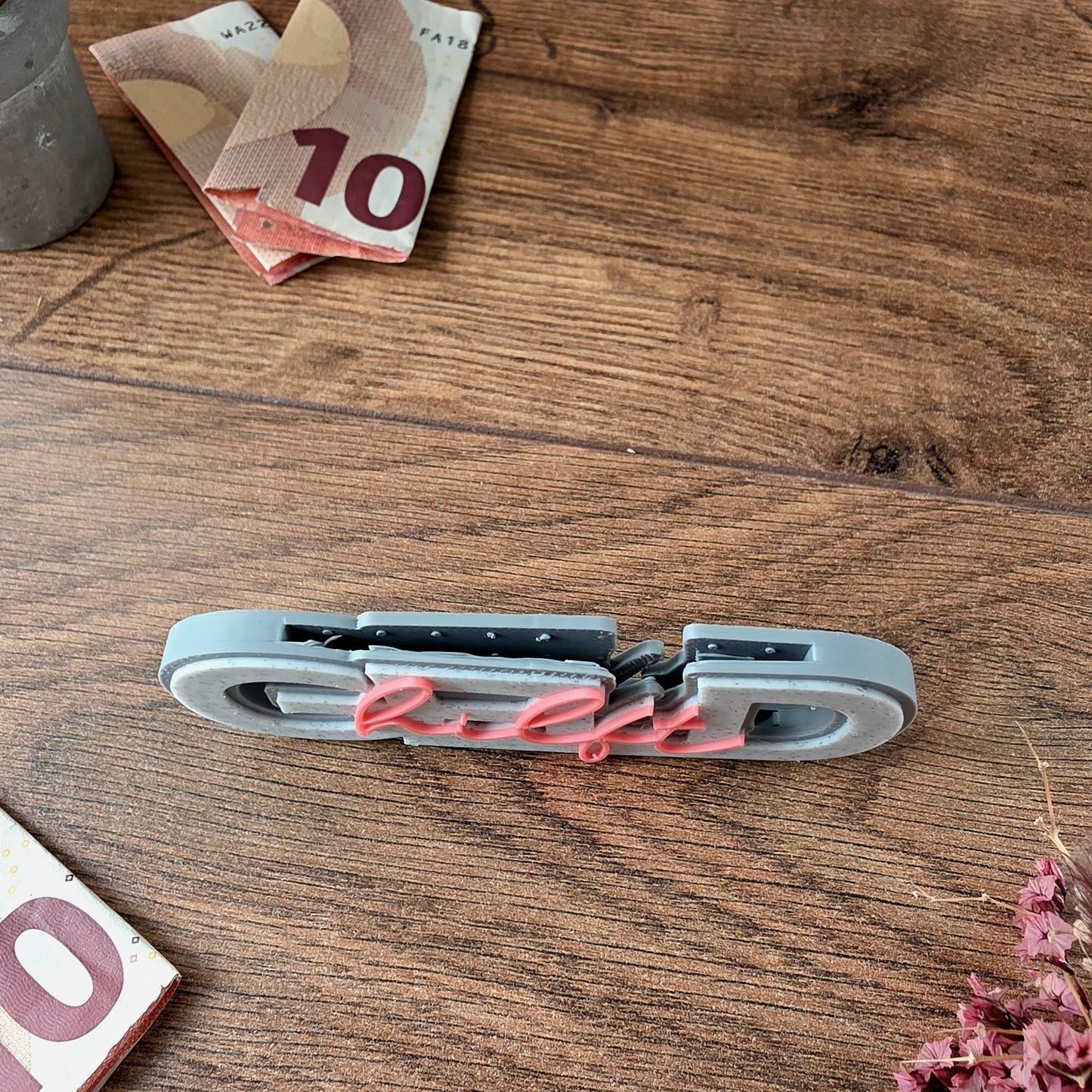"GELD hilft" - 3D Schrift [Druckdatei]